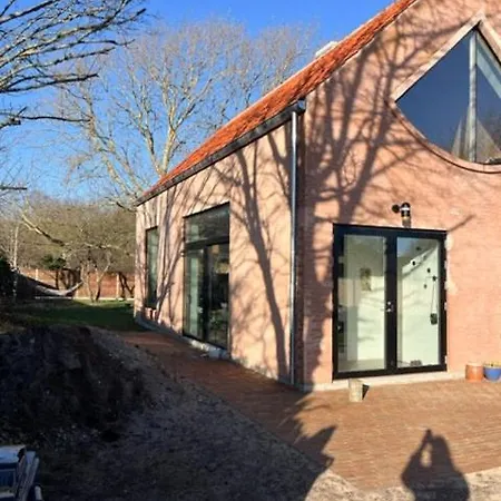 Nordic Architecture Near The In بيت للعطل